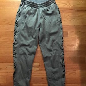Nike side logo joggers